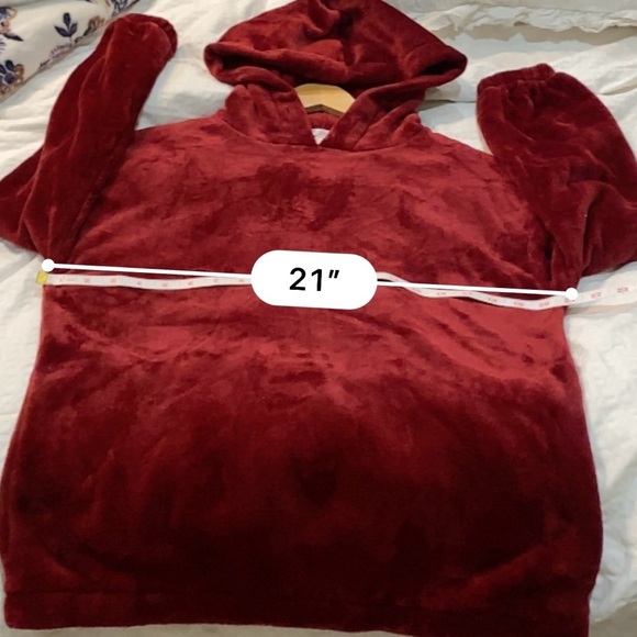 Lauren Conrad Cranberry / Burgundy Cozy Hoodie Size Smalll - Picture 6 of 7